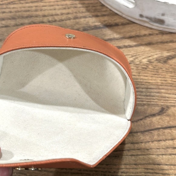 TORY BURCH SUNGLASSES CASE - Picture 6 of 6